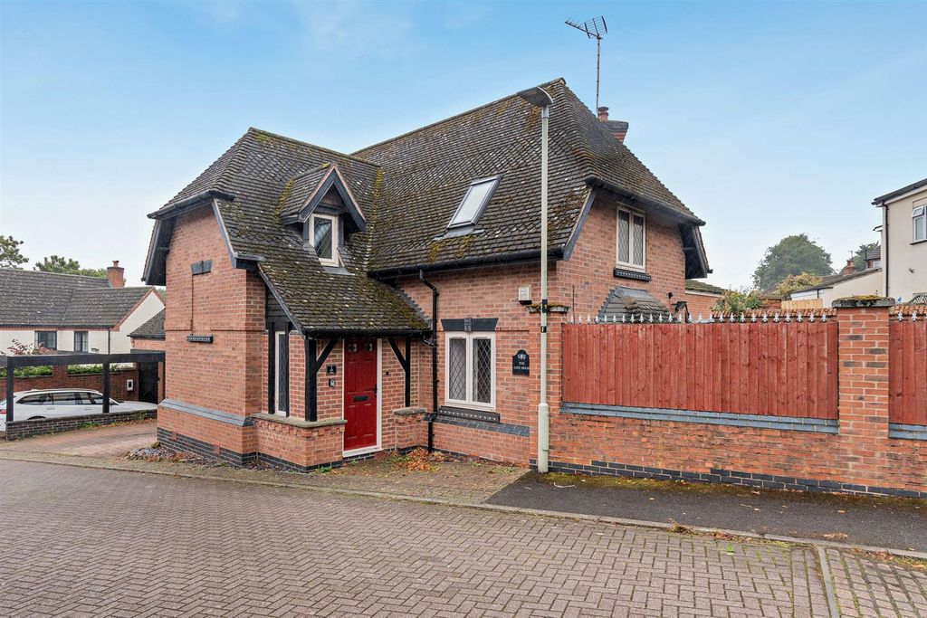 Property photo 1 of 15