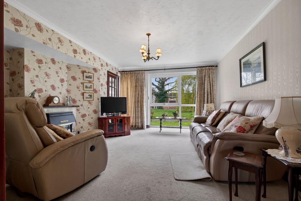 Property photo 3 of 13 Living Room