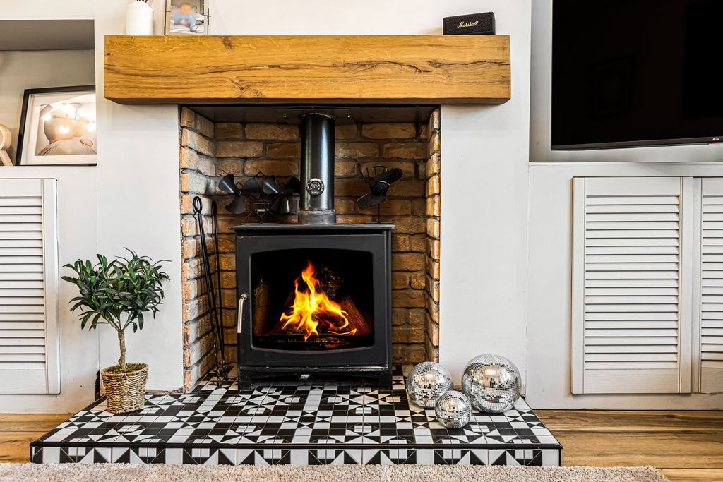 Property photo 3 of 22