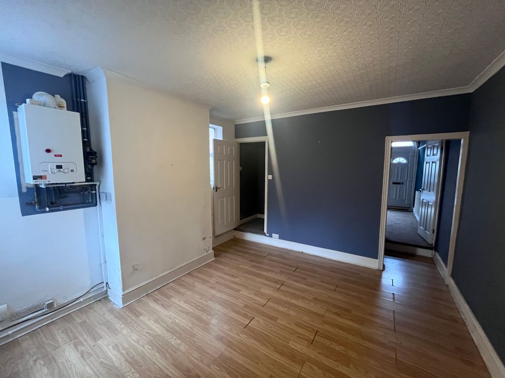 Property photo 3 of 8 Img_5806