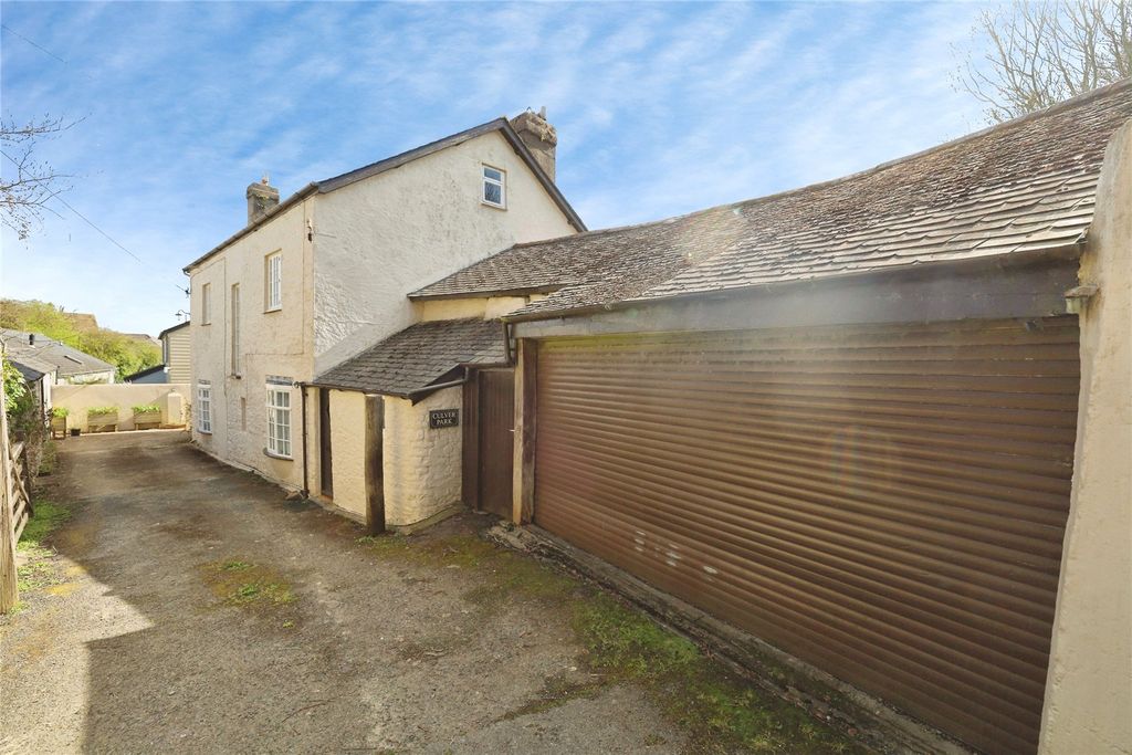 Property photo 2 of 26 Picture No. 43