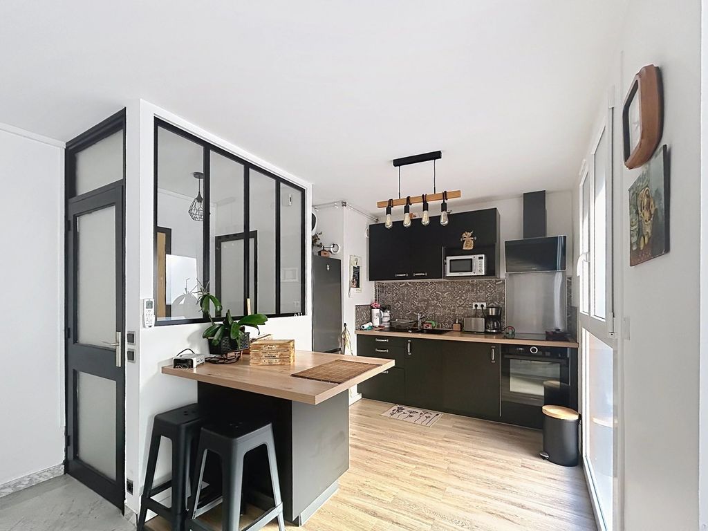 Property photo 2 of 6 c50Ffd3Be0392d70649c676859E4Fa4B_d2802B95B9_2896-Big