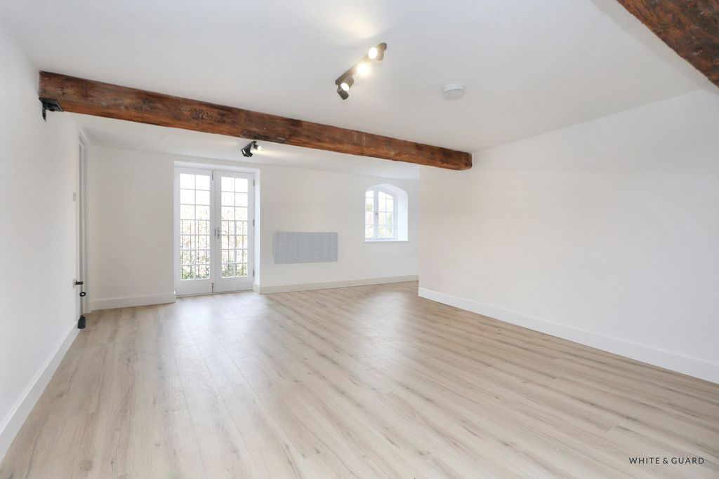 Property photo 3 of 5 Img_6922Dp