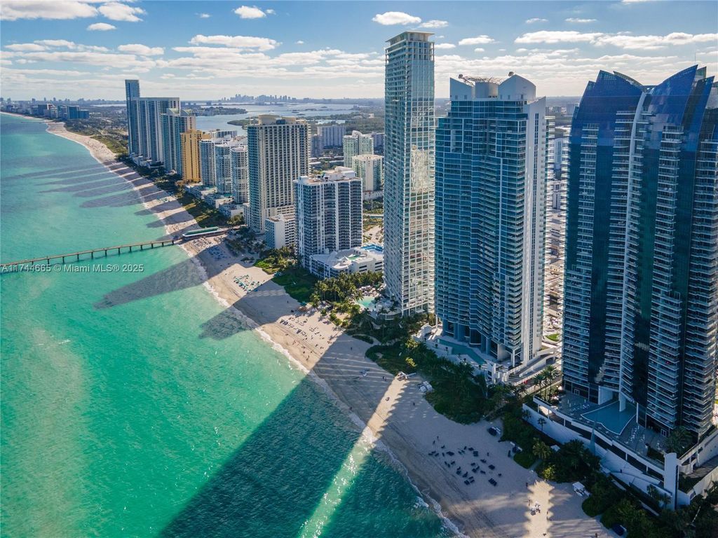 Property photo 1 of 32