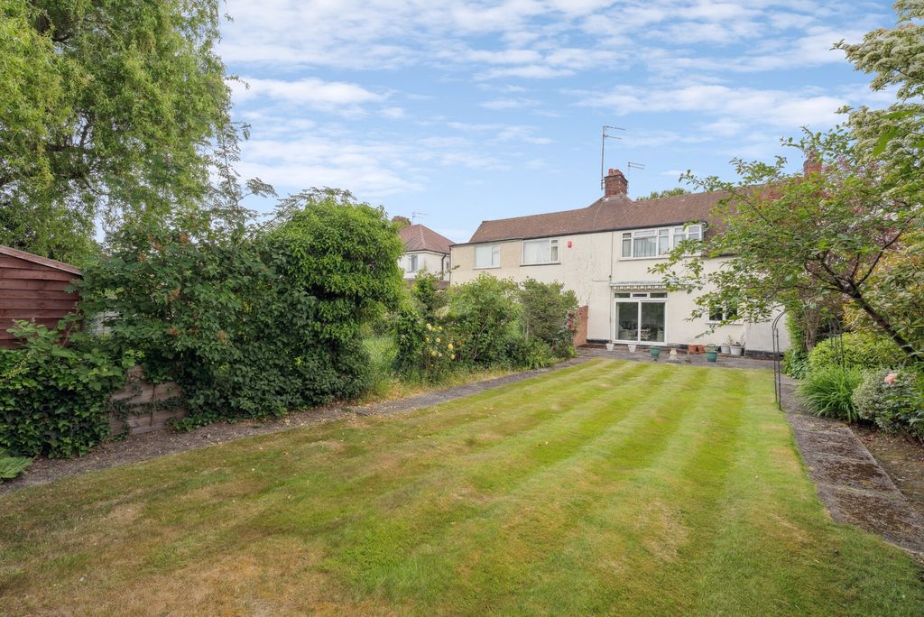 Property photo 3 of 10