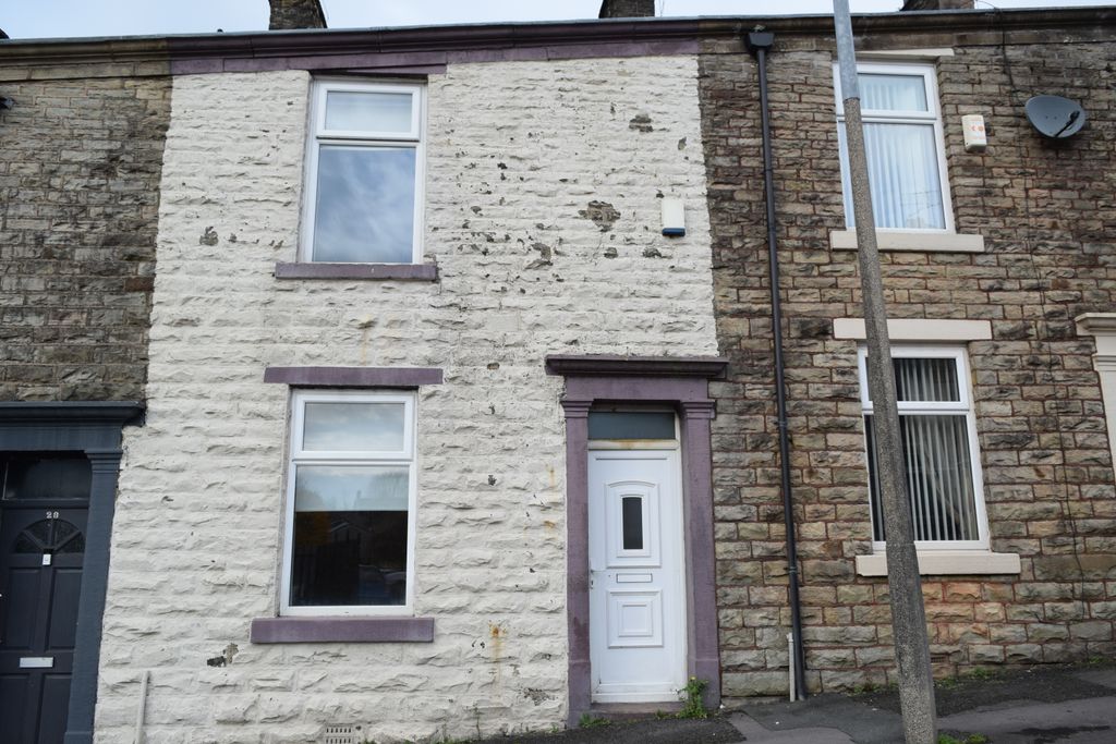 Property photo 3 of 7