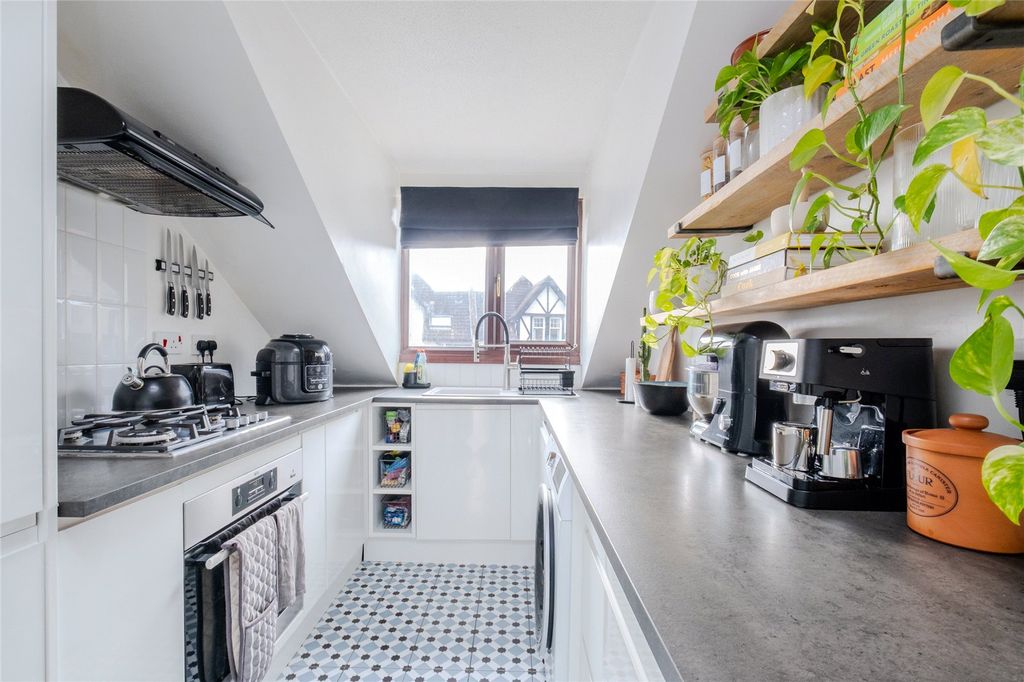 Property photo 2 of 7 Picture No. 09