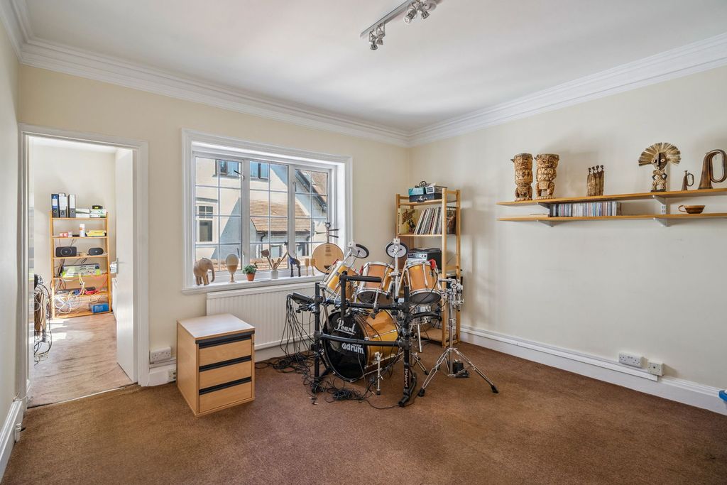 Additional image 18 of 7 bed detached house for salePaines Lane, Pinner Village HA5