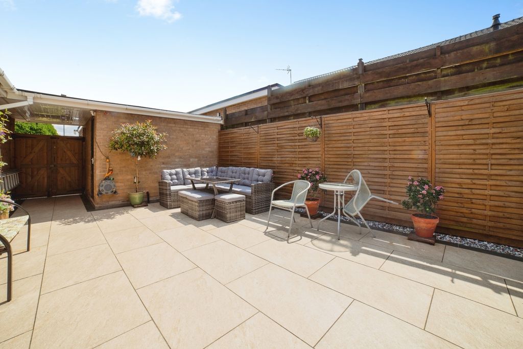 Property photo 2 of 25 Pbox-Img.Jpg