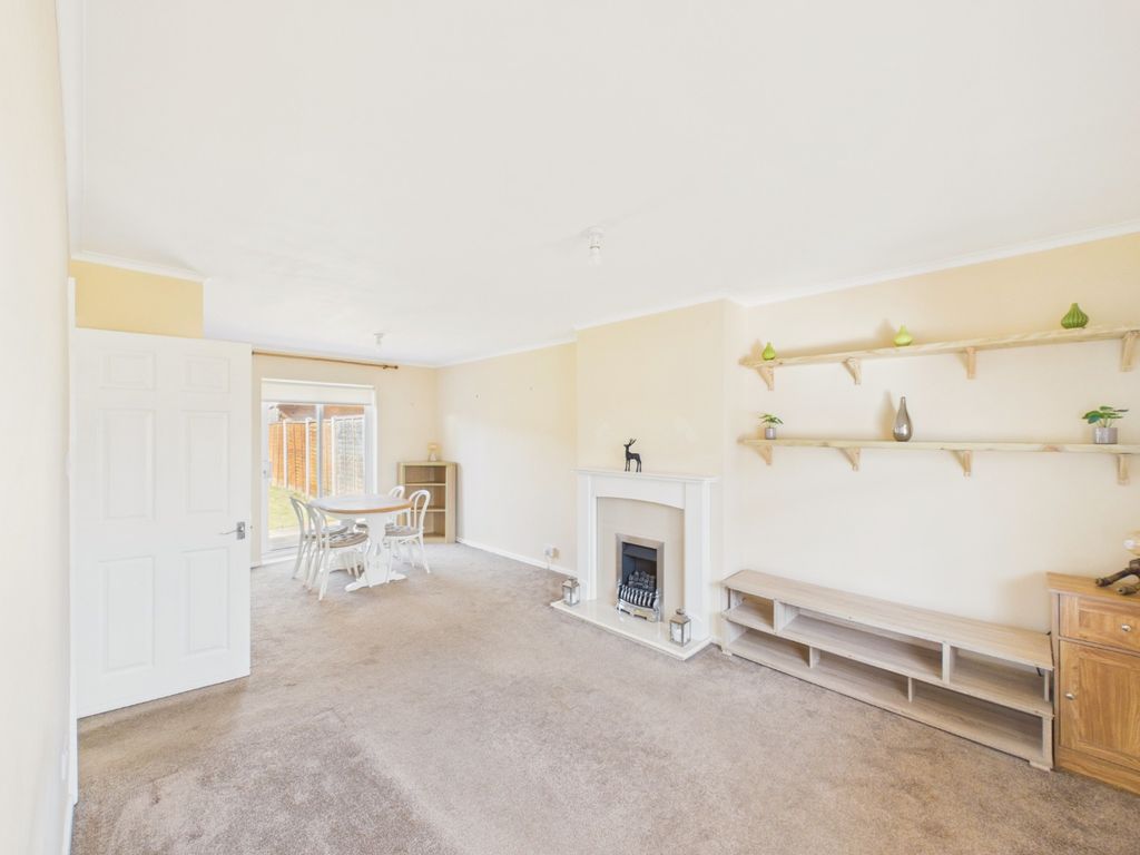 Property photo 3 of 25 4685894