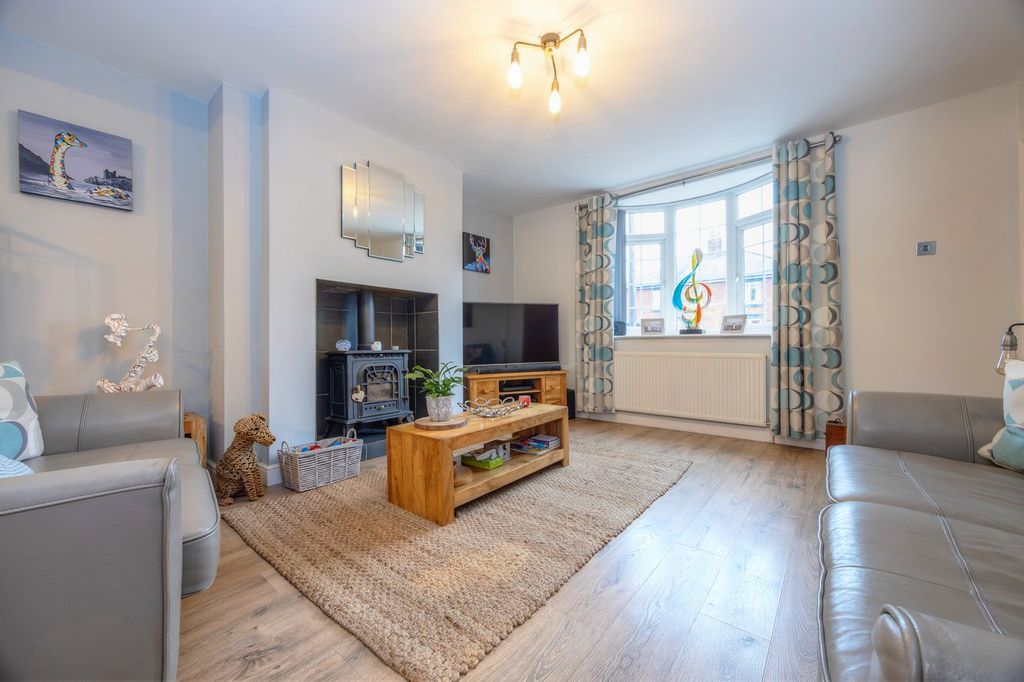 Property photo 3 of 24