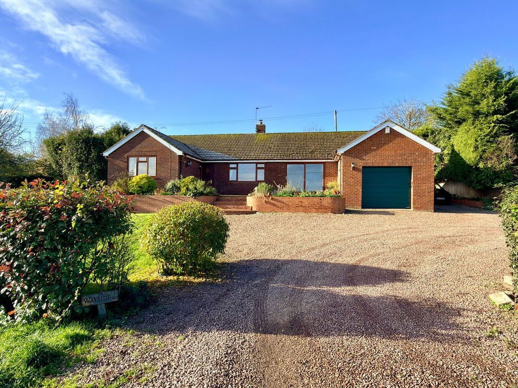 Property photo 2 of 24