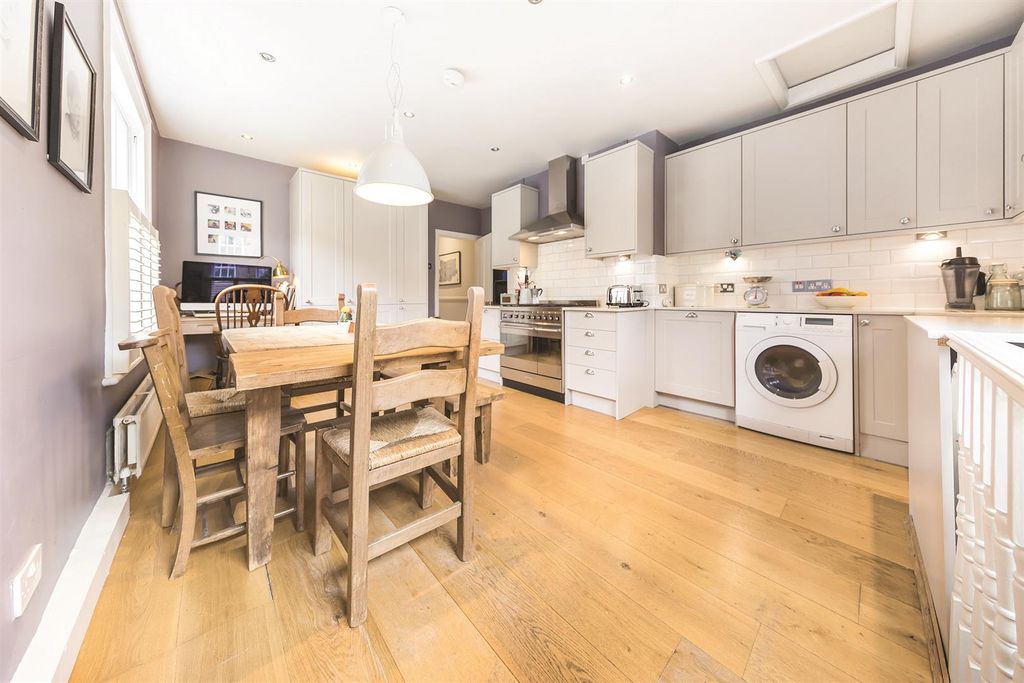 Property photo 2 of 17 03097_00198833_01.Jpg