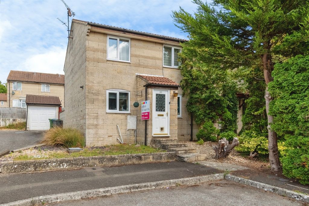 Property photo 1 of 13