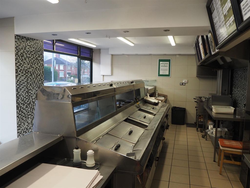 Property photo 2 of 11 Photo 1