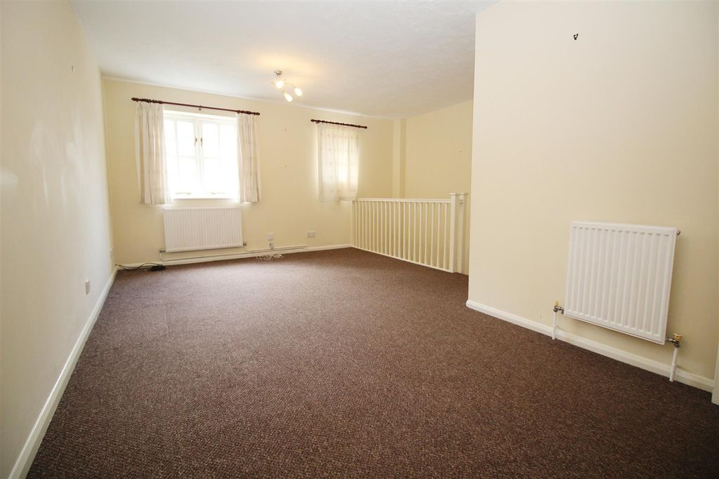 Property photo 2 of 6 Living Room.Jpg