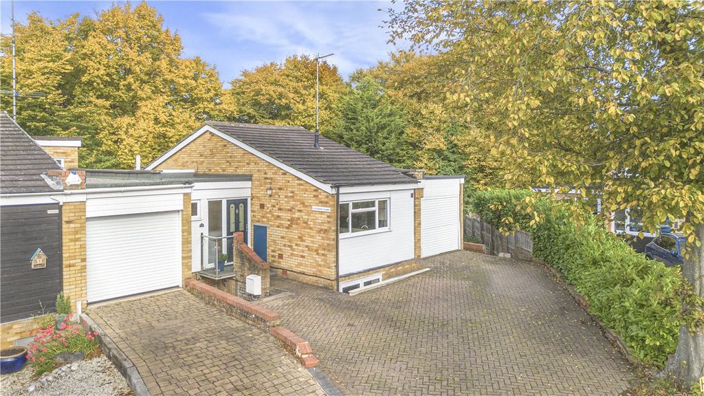 Property photo 1 of 29 External