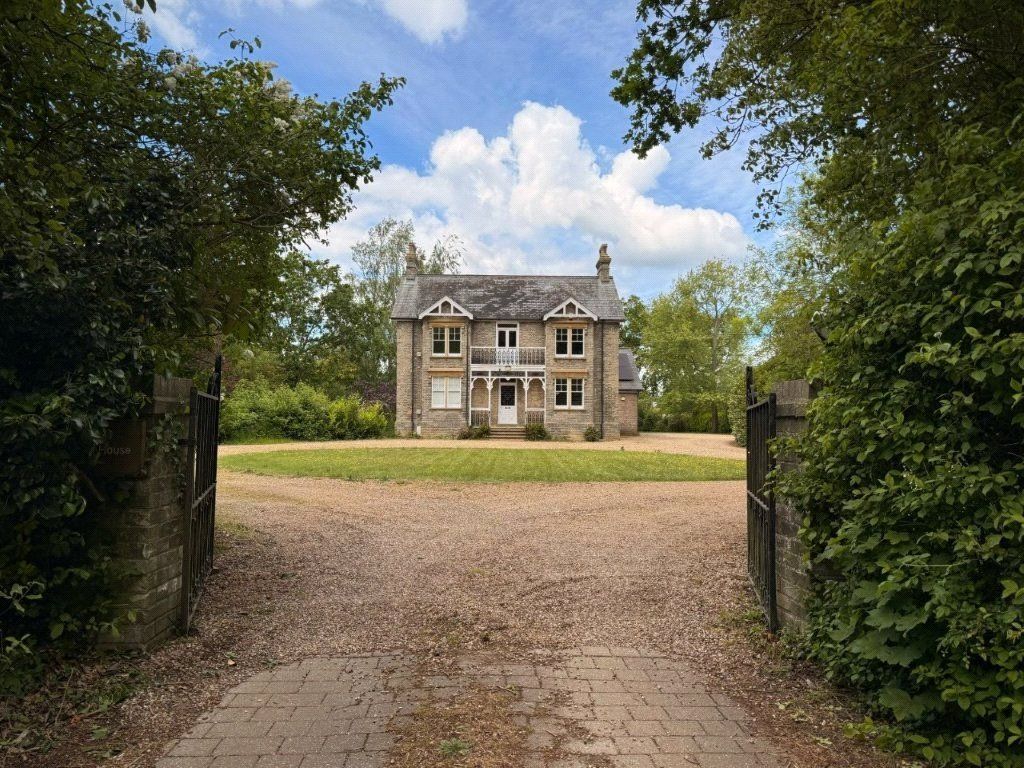 Property photo 1 of 27 Picture No. 17