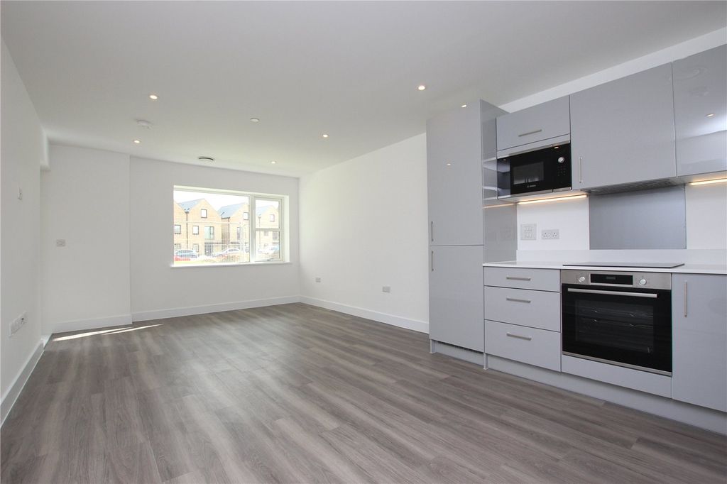 Property photo 3 of 7 Picture No. 06