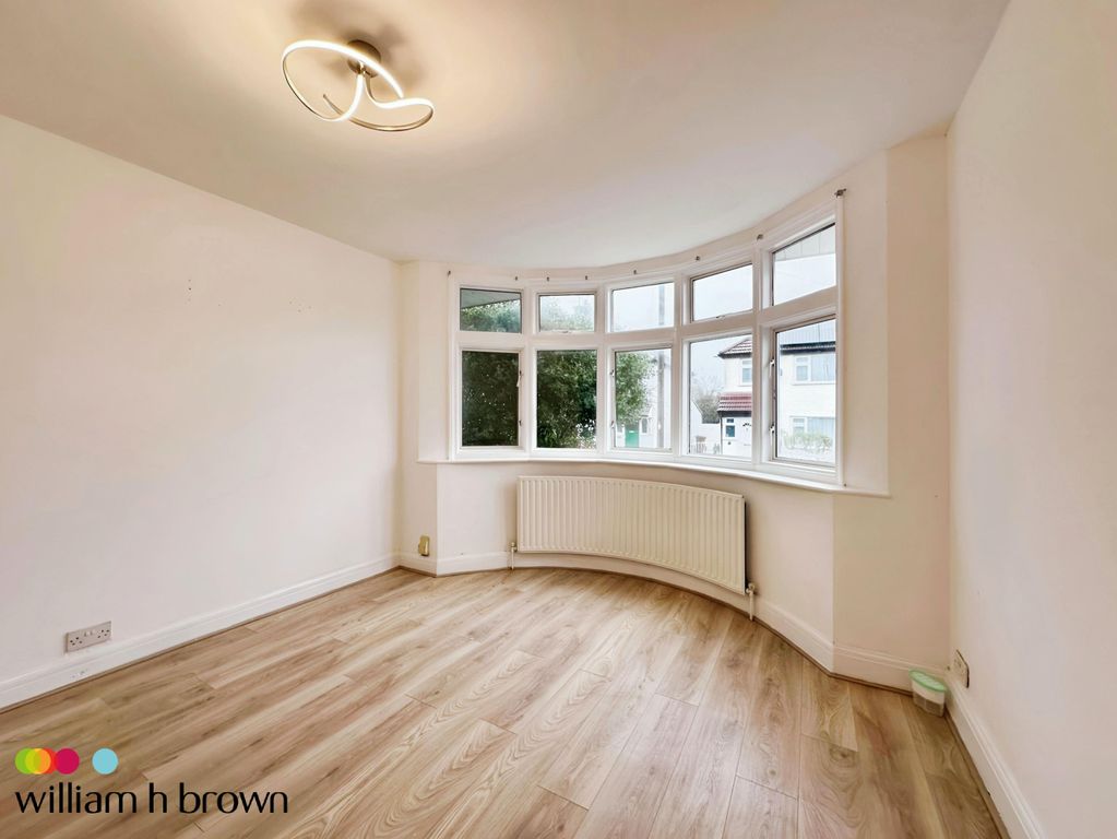 Property photo 2 of 10 Image