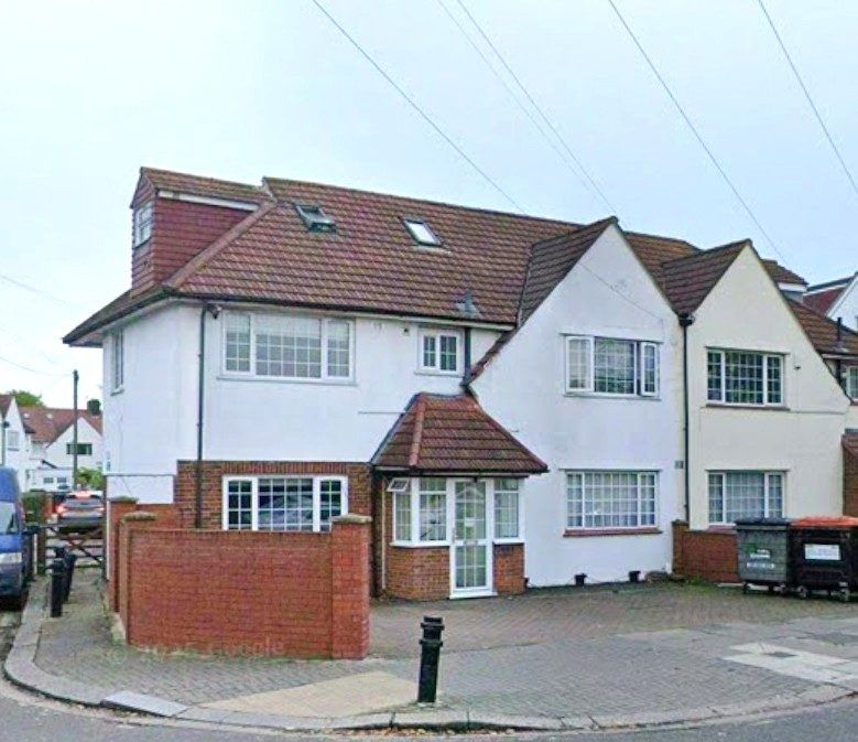 Property photo 1 of 2 Horsenden Lane South, Perivale Ub6