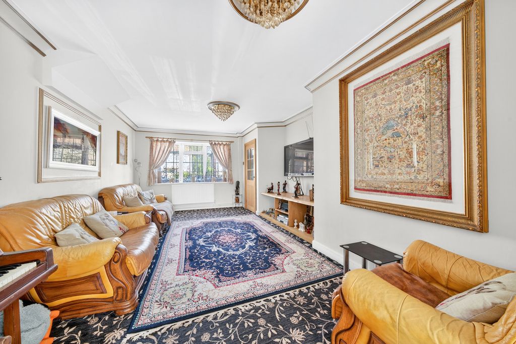 Property photo 1 of 15