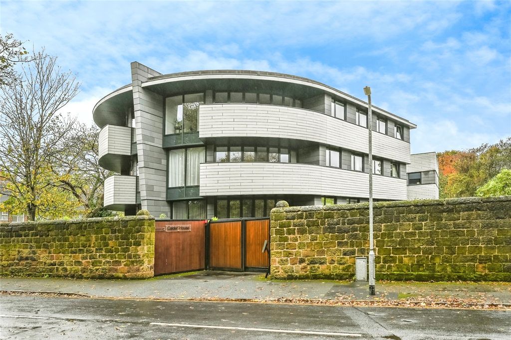 Property photo 1 of 18 Picture No. 04