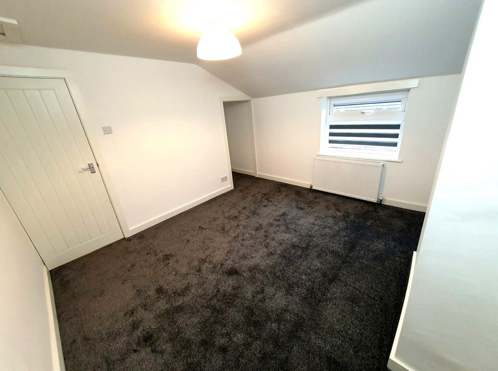Property photo 3 of 14 Gallery