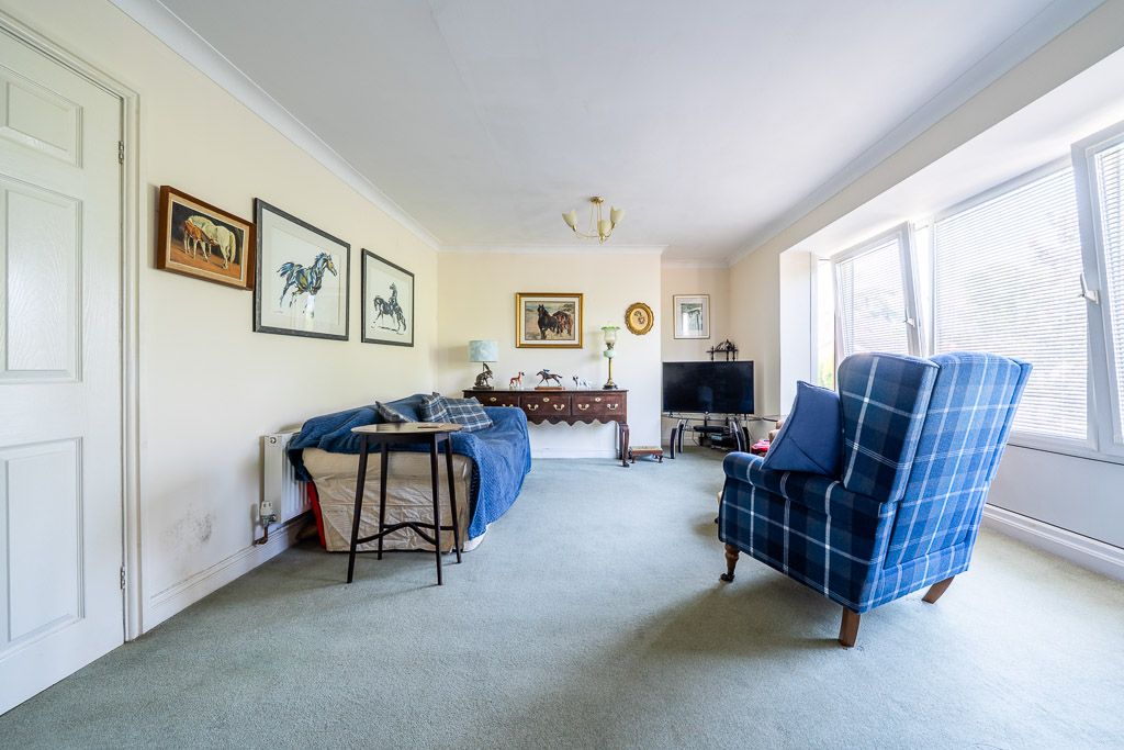 Property photo 3 of 12 Photo 3