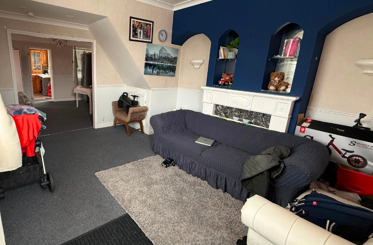 Property photo 3 of 9