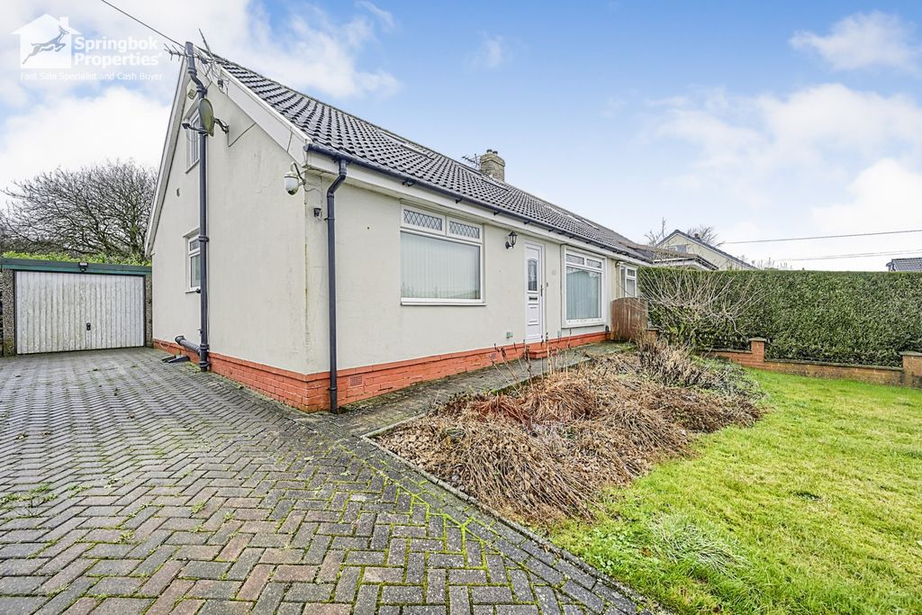 Property photo 1 of 18 Front View