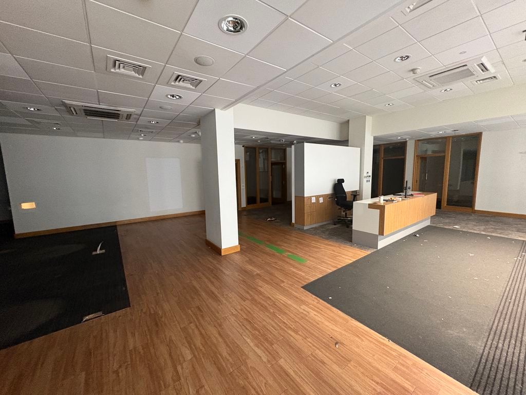 Property photo 3 of 10 Photo 3