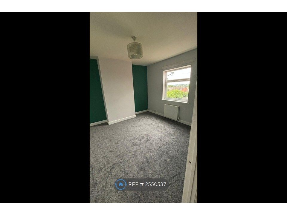Property photo 2 of 3