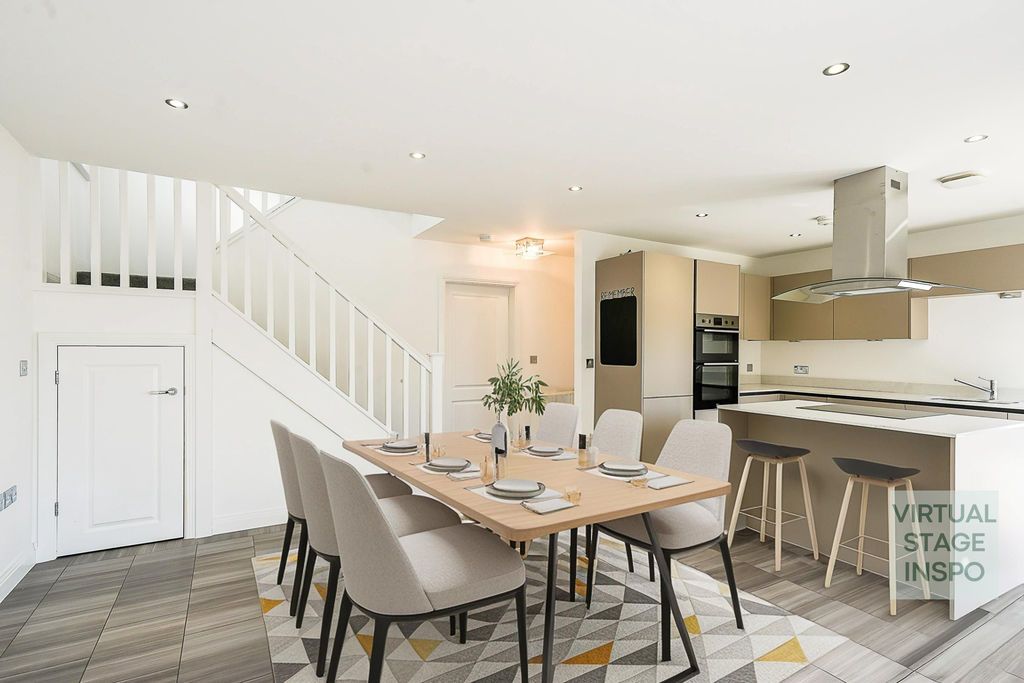 Property photo 3 of 33 Photo 13