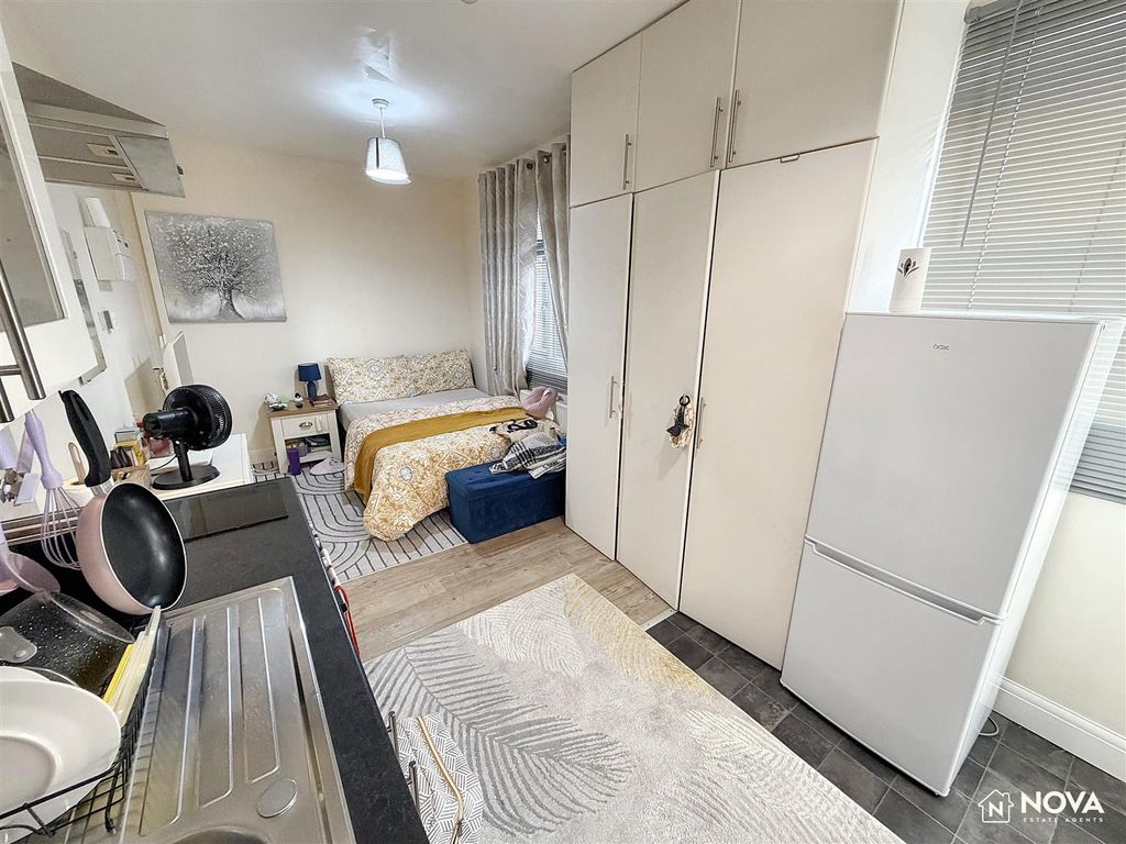 Property photo 2 of 24 Img_1876.Jpg