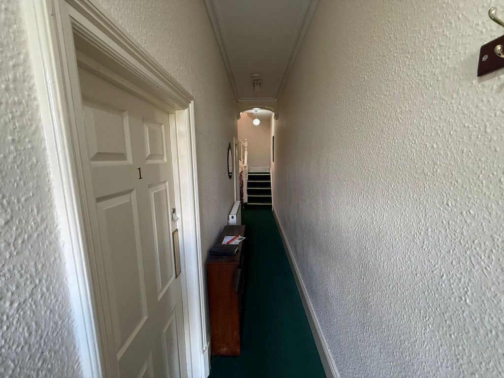 Property photo 3 of 34