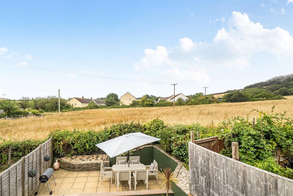 Property photo 3 of 18 1500184-20-6A71F41c9F09E.Jpg
