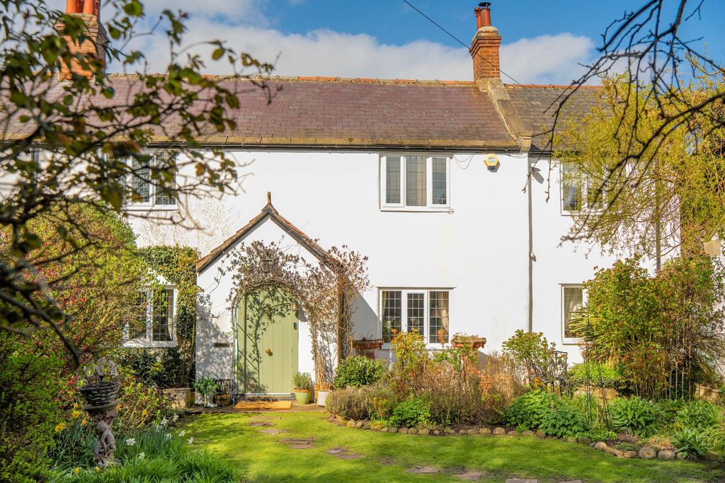 Property photo 1 of 38