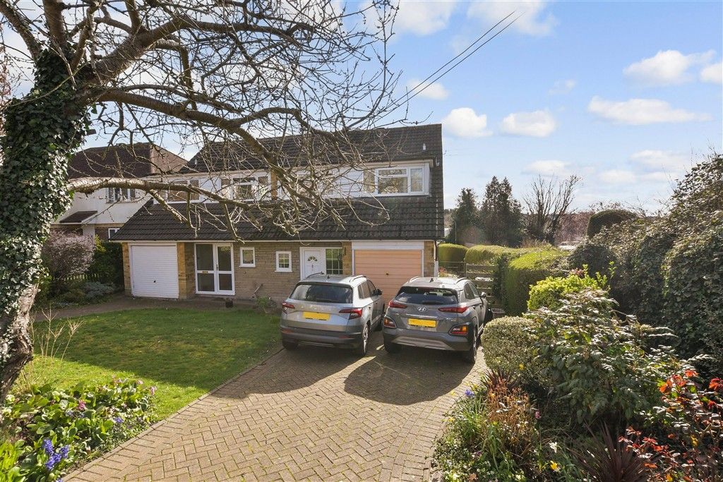 Property photo 2 of 14 Front Safe To Use