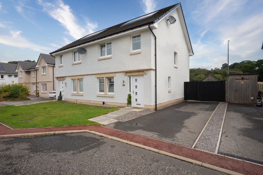 Property photo 1 of 35