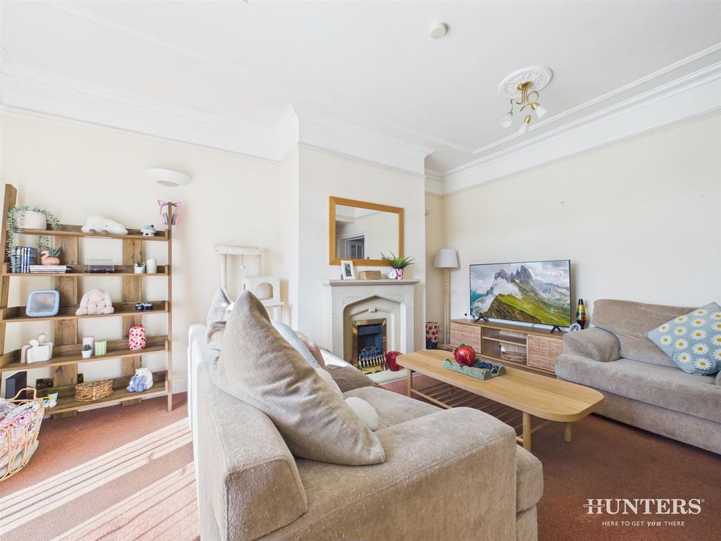 Property photo 2 of 18 Cam05287G0-Pr0169-Still001.Jpg