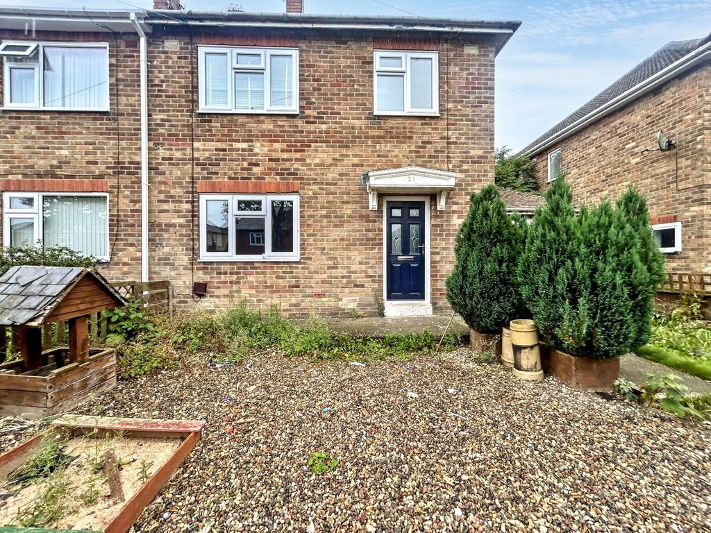 Property photo 1 of 12