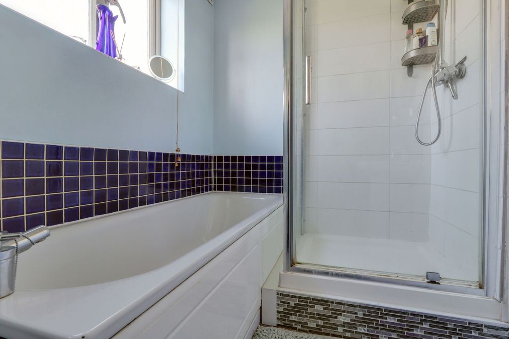 Additional image 11 of 2 bed maisonette for saleBridge Road, East Molesey KT8