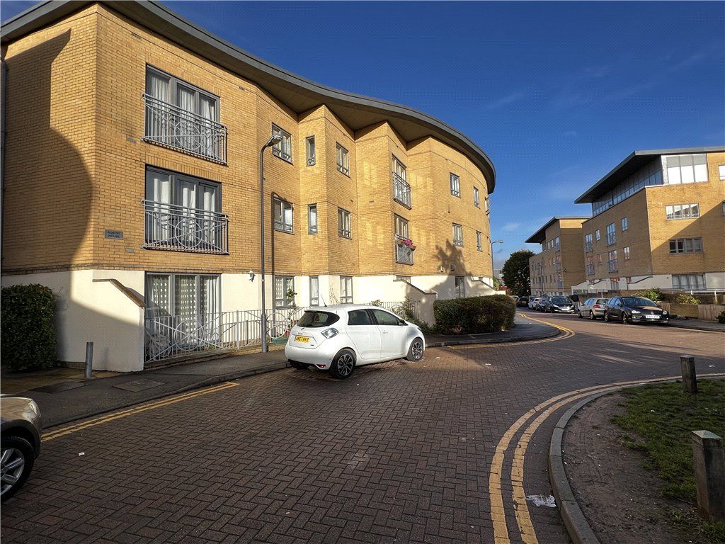 Property photo 1 of 10 Exterior