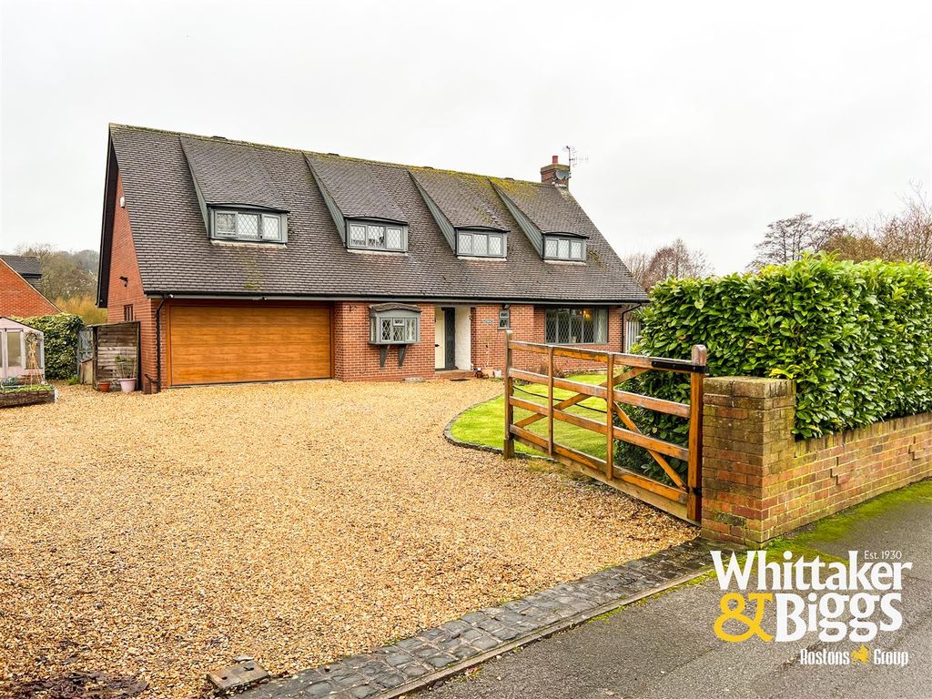 Property photo 1 of 34 Frontage