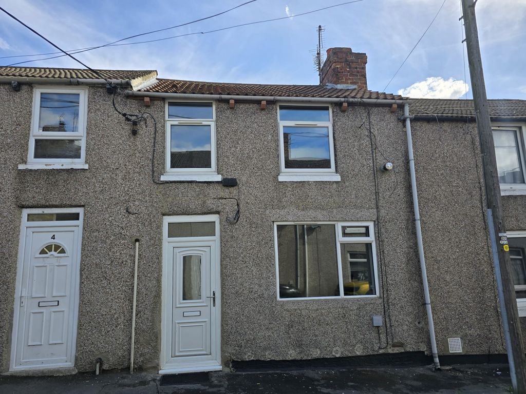 Property photo 1 of 9 3 Bedroom Terraced For Rent