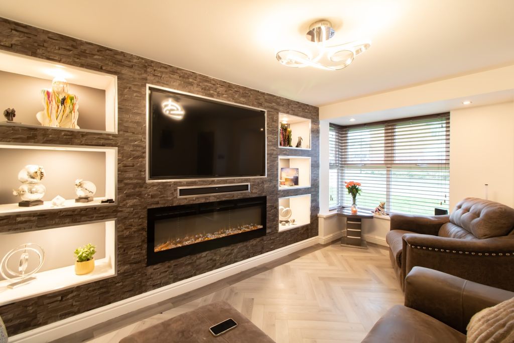 Property photo 2 of 18 Image 1