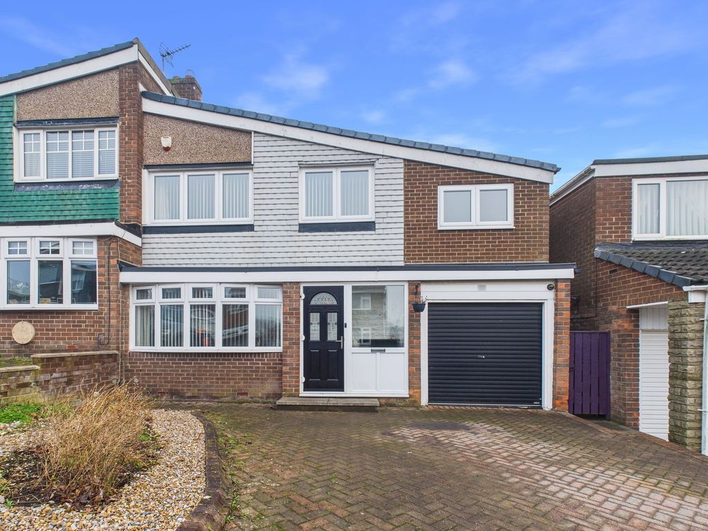 Property photo 1 of 15 External