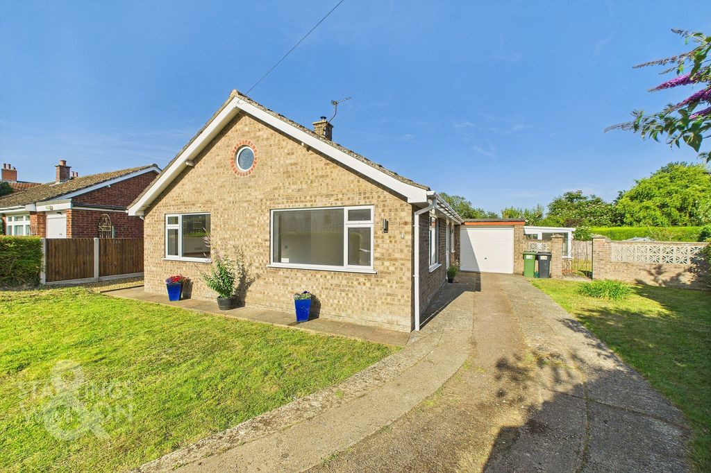 Property photo 1 of 23