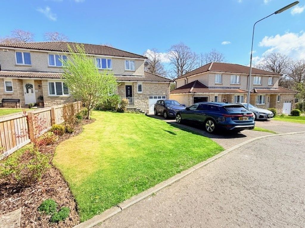 Property photo 1 of 38